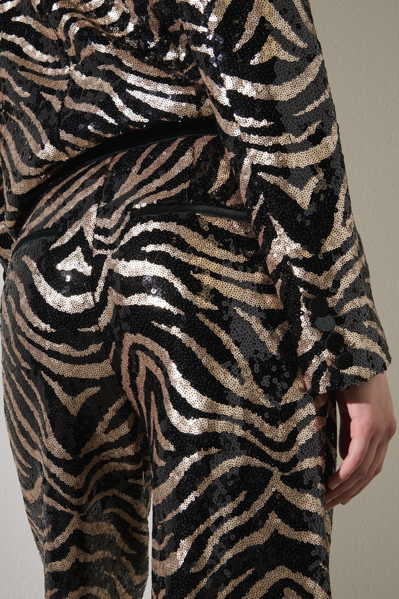 SEQUIN PANTS BLACK/GOLD 9