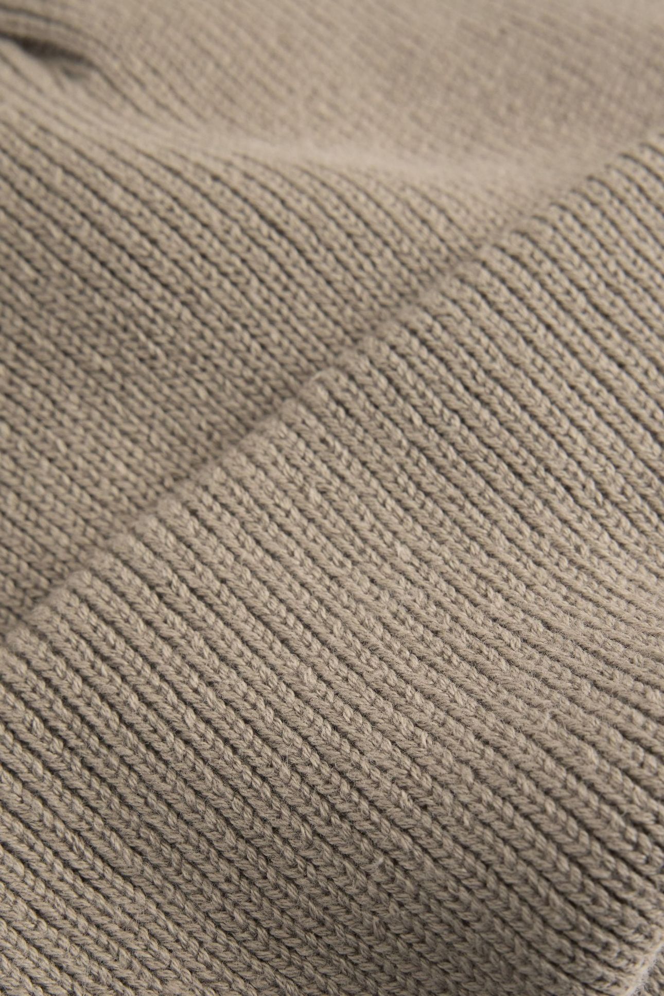 BACKPATCH BEANIE 6