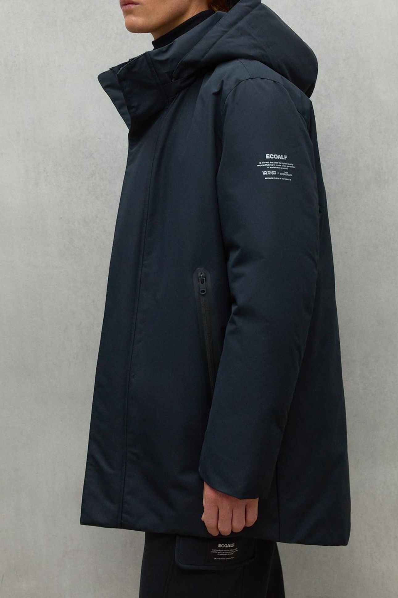 PARKOALF JACKET BLACK 6