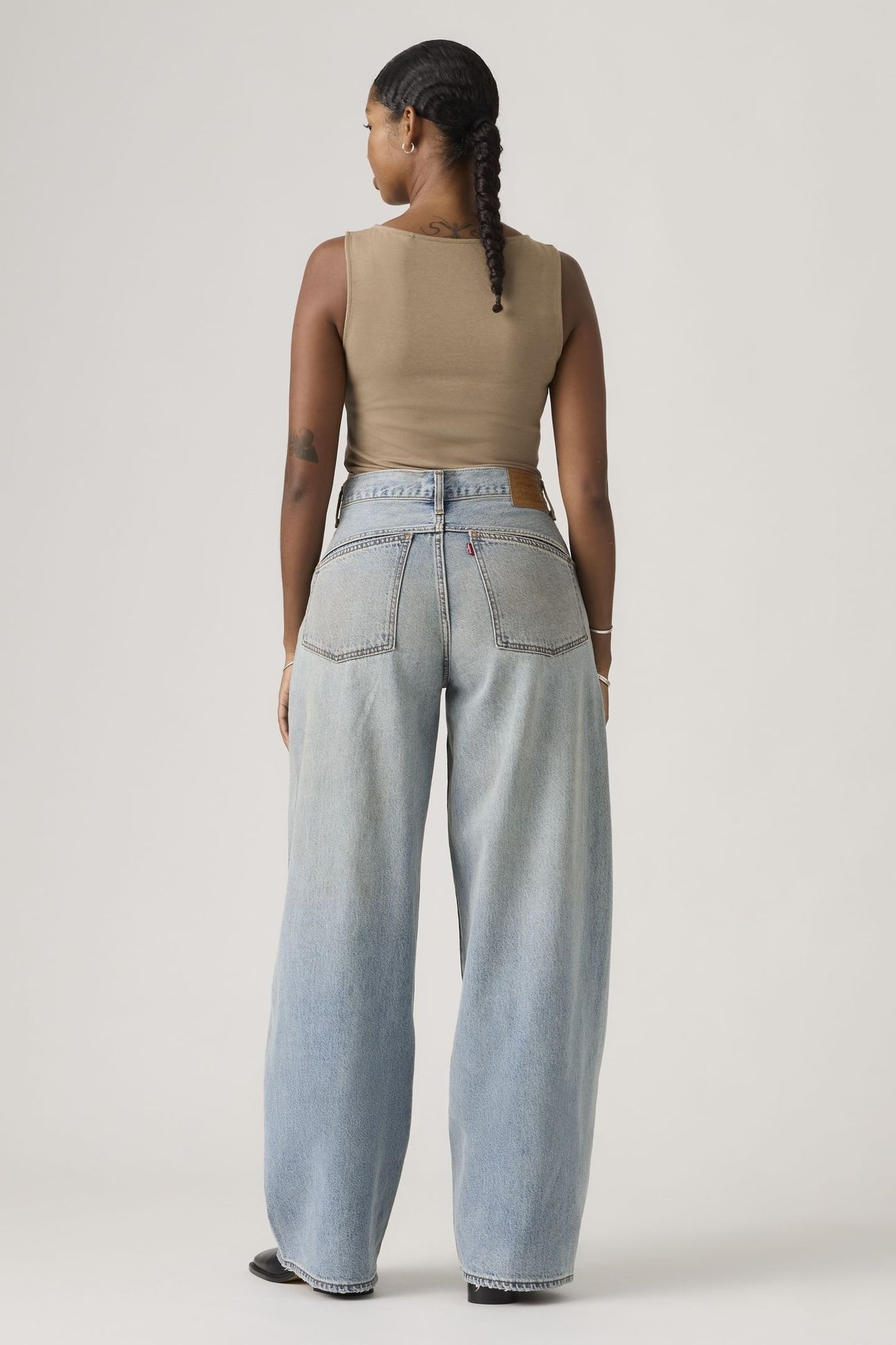 SUPER BAGGY BARREL JEANS 3