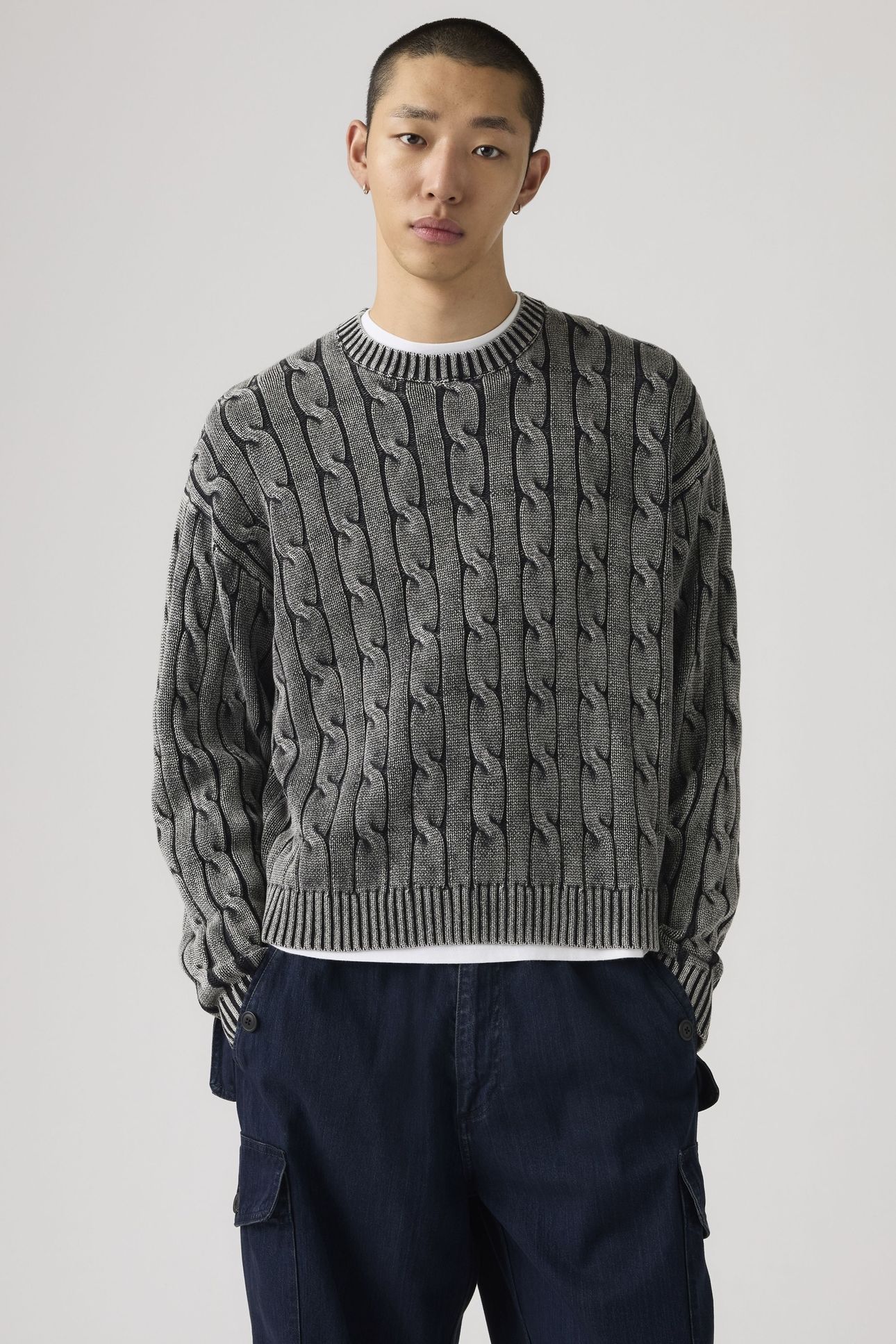 CARMEL CABLE CREWNECK SWEATER 2
