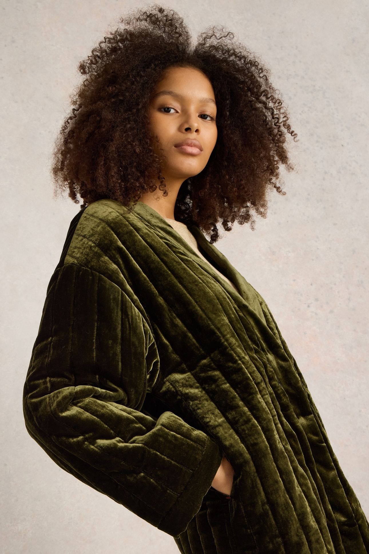 OPAL VELVET KIMONO JACKET KHAKI GRN 4