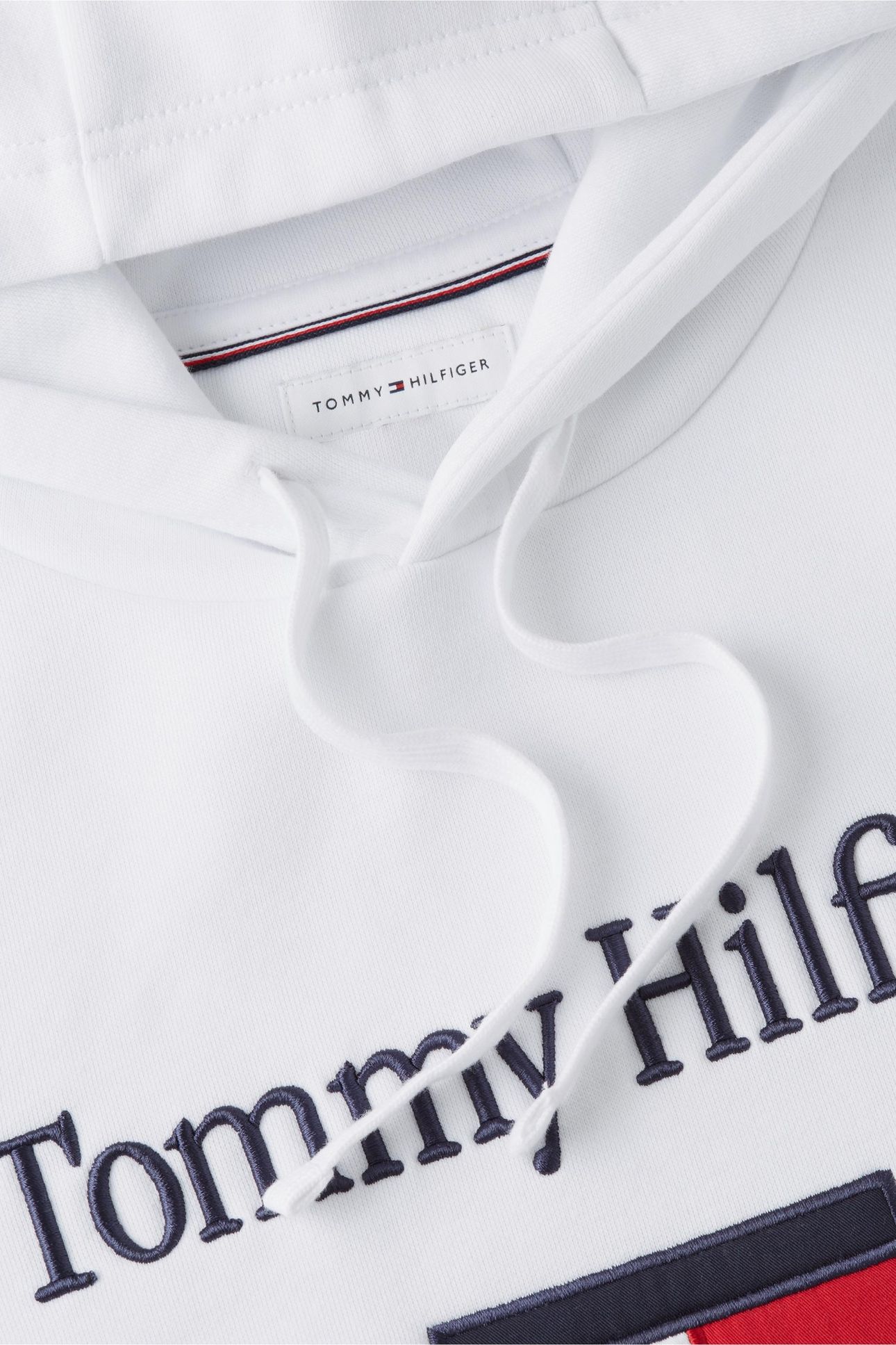 TOMMY EMBRO FLAG HOODIE WHITE 3