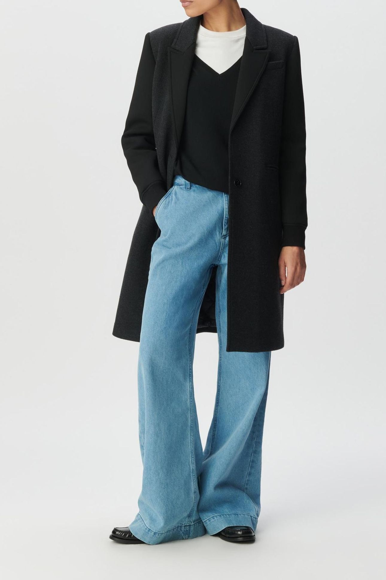 GREY MIXED FABRIC COAT WITH BLACK SLEEVES 3