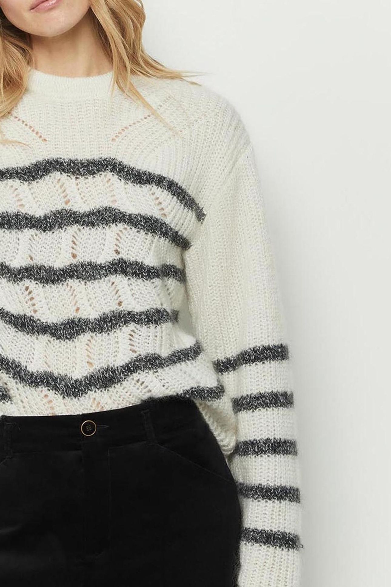 TALIA _ ECRU OPENWORK KNIT SWEATER WITH NAVY STRIPES 4