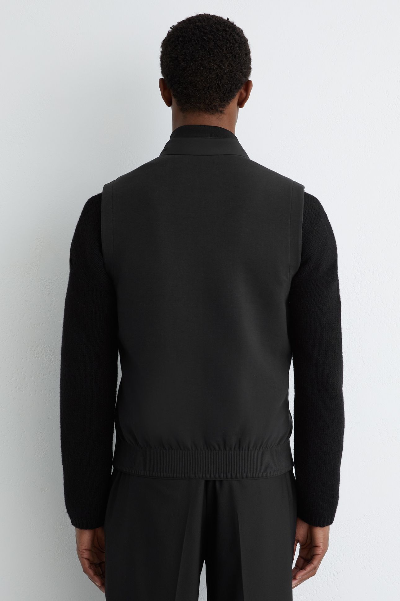 LS ZIP THROUGH GILET BLACK 3