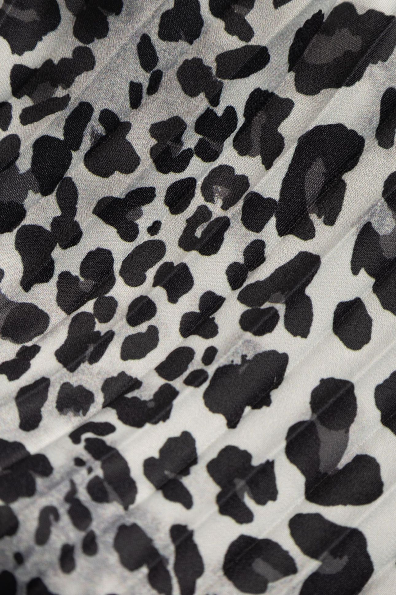 GREY RECYCLED POLYESTER TOP WITH PANTHER PRINT 6