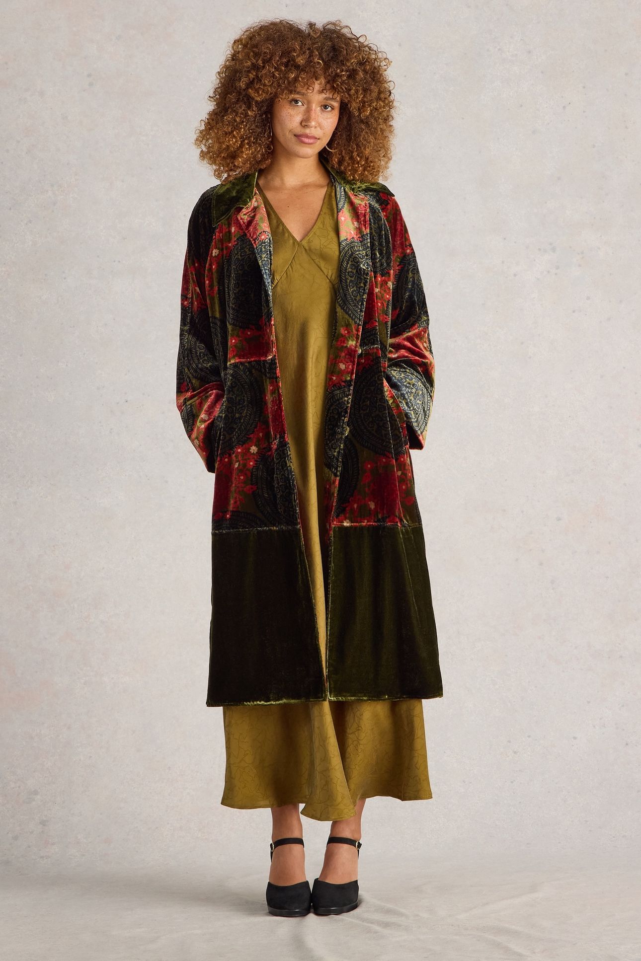 FREYA VELVET DUSTER COAT GREEN PR 1