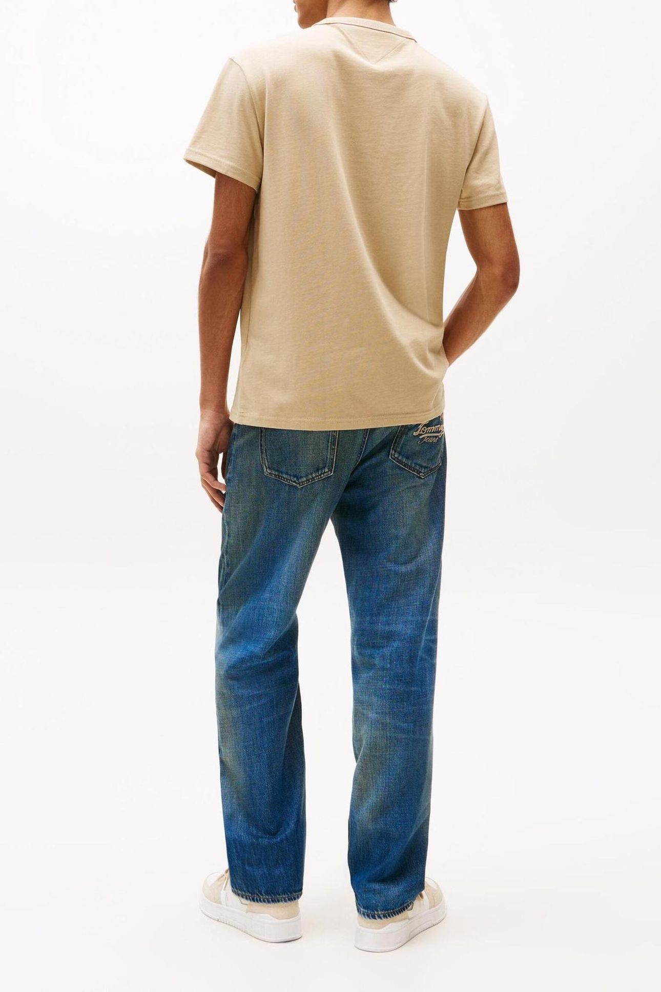 TJM REG BADGE TEE SILT TONAL 2