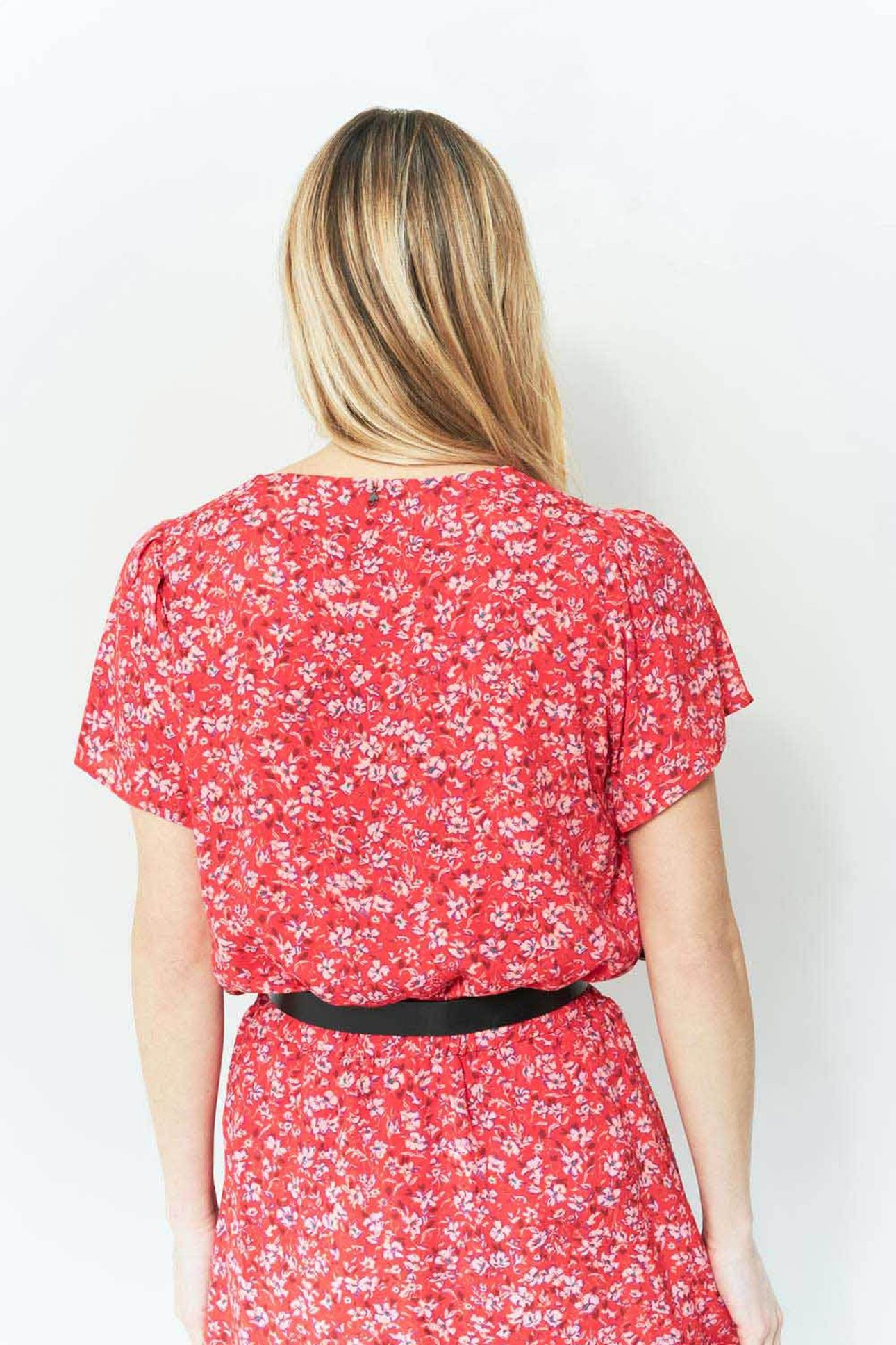 JERK _ GRENADINE SHORT SKIRT WITH RED BLOSSOM PRINT 3