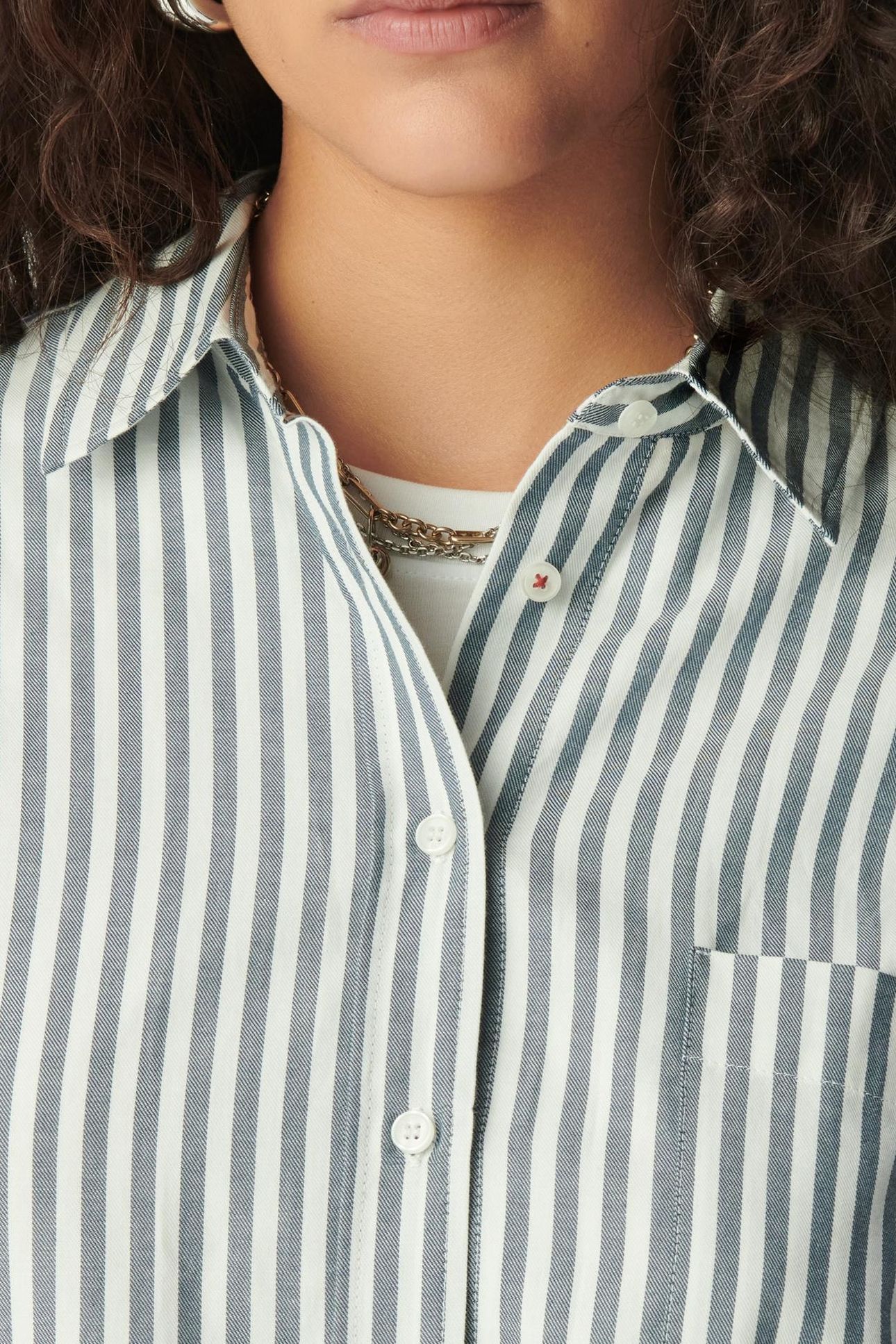 BLUE AND WHITE STRIPED SHIRT 6