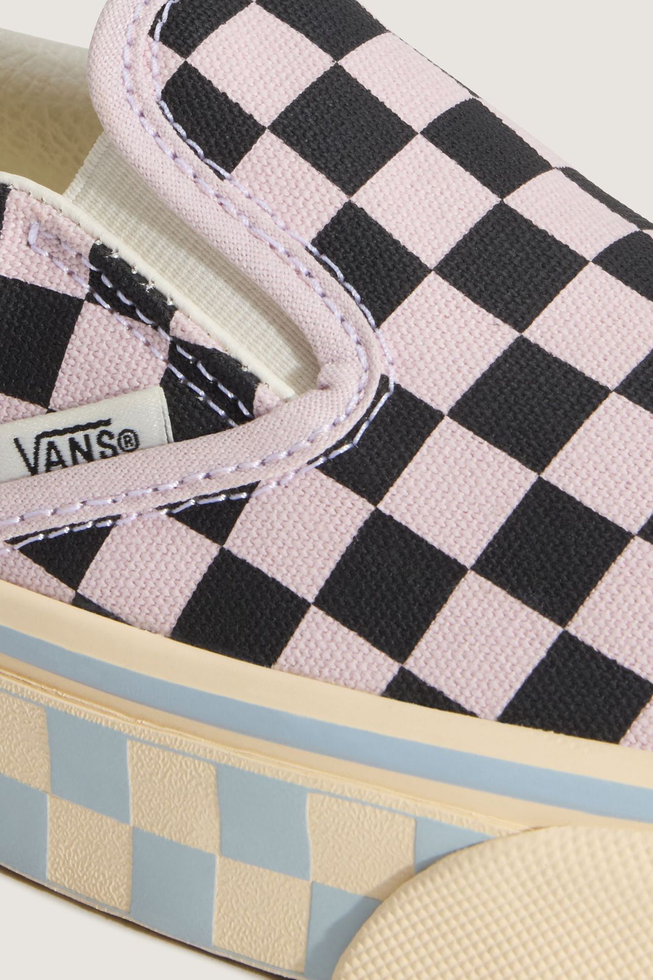 UNISEX CLASSIC SLIP-ON CHECKERBOARD PALE PETAL PINK/BLACK 6