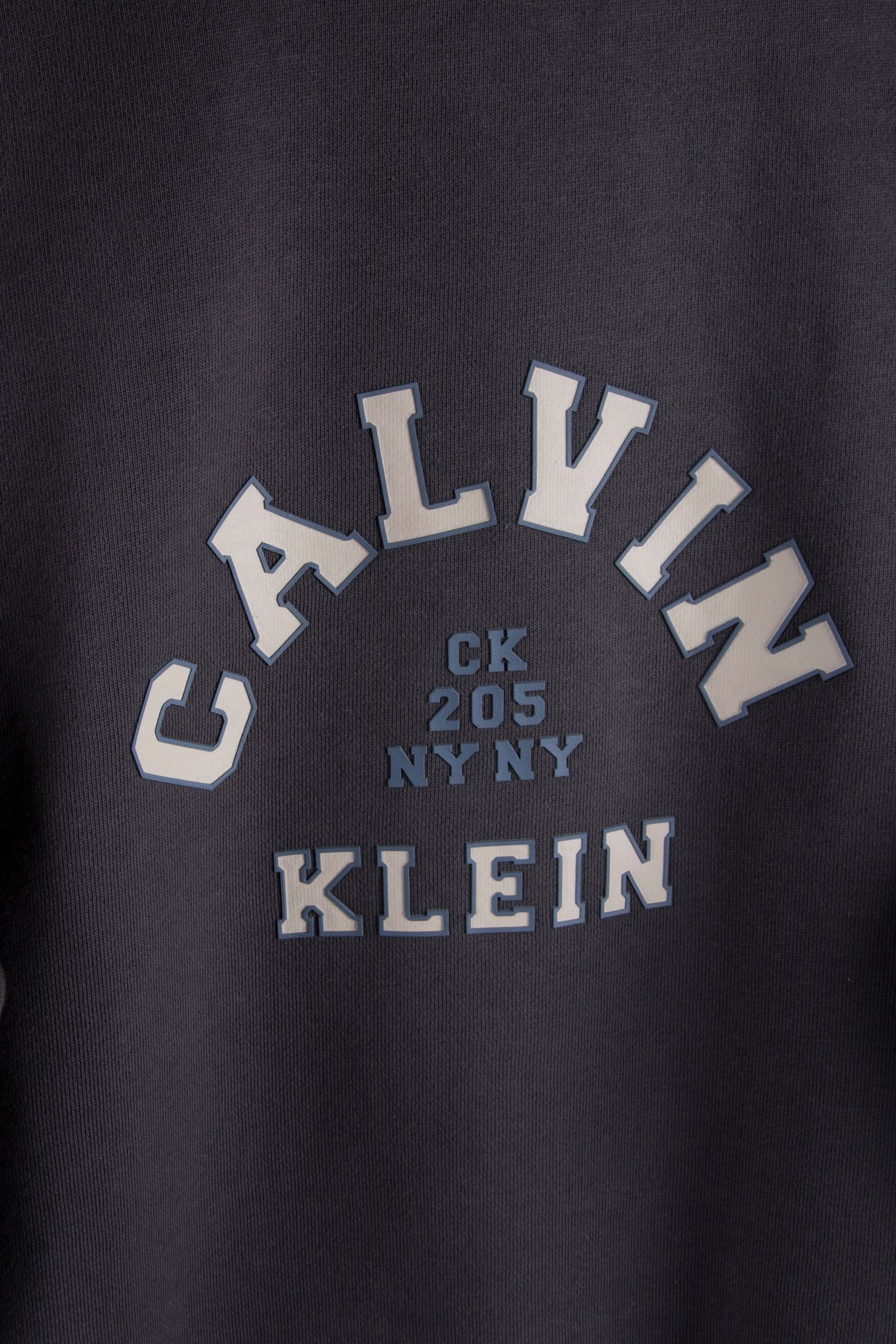 BOYS VARSITY CN SWEATSHIRT COAL 4