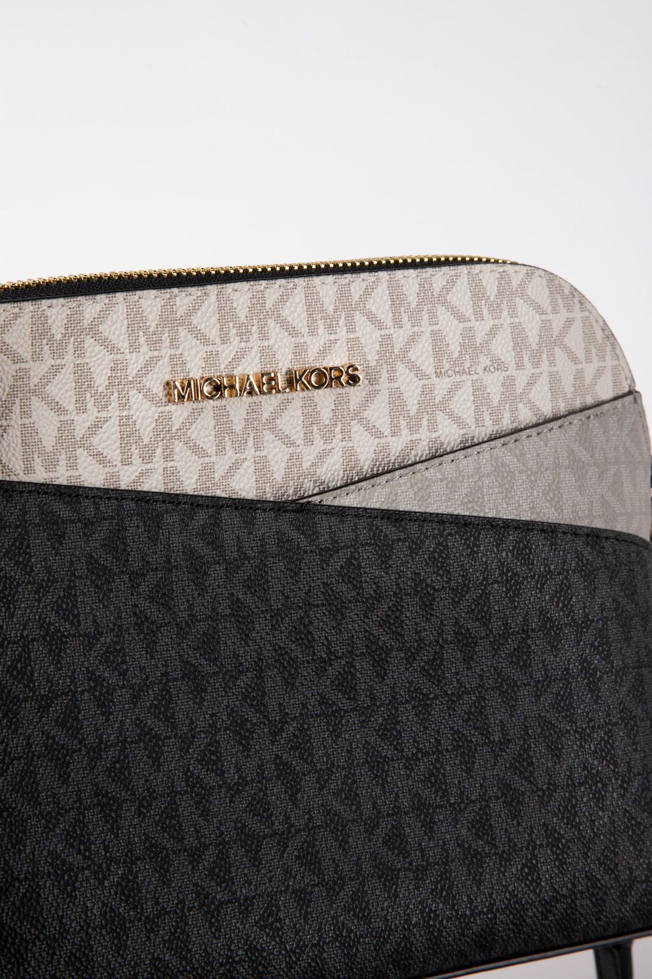 MEDIUM DOME CROSSBODY BLACK MULTI 4