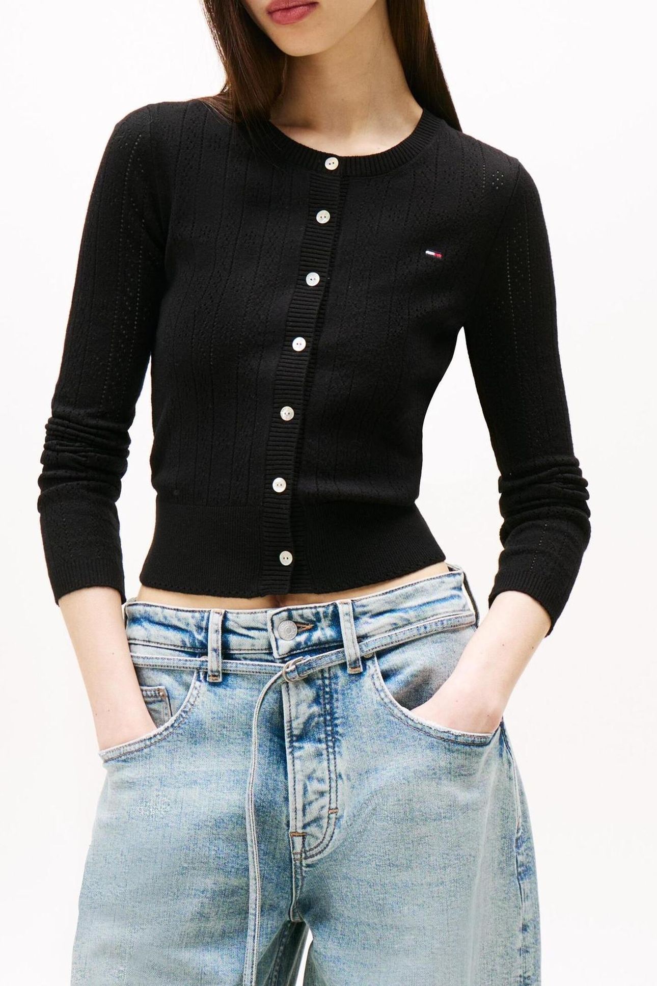 TJW POINTELLE CREW NECK BLACK 1