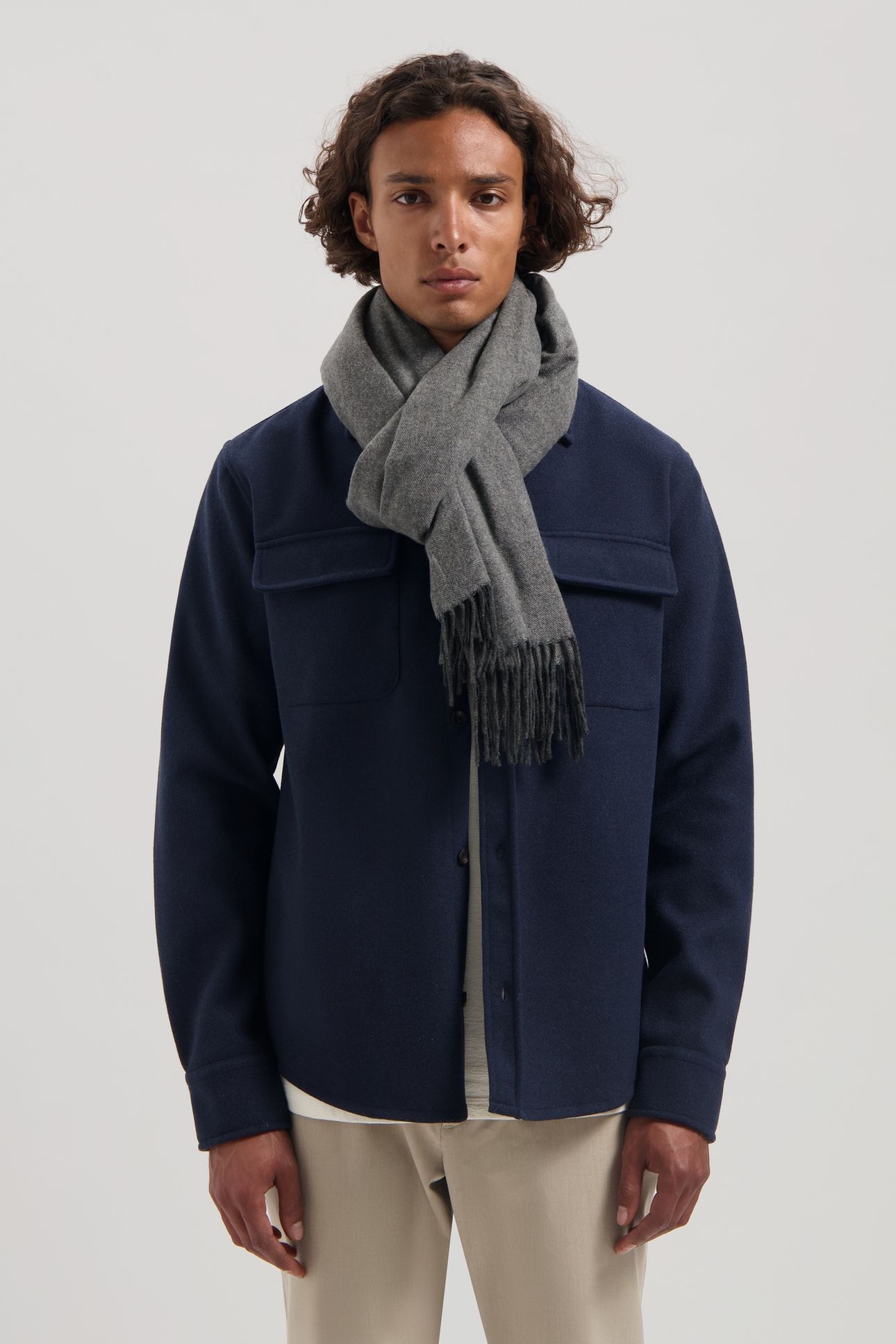 DS_ARNVINN SCARF DK. GREY MELANGE 1
