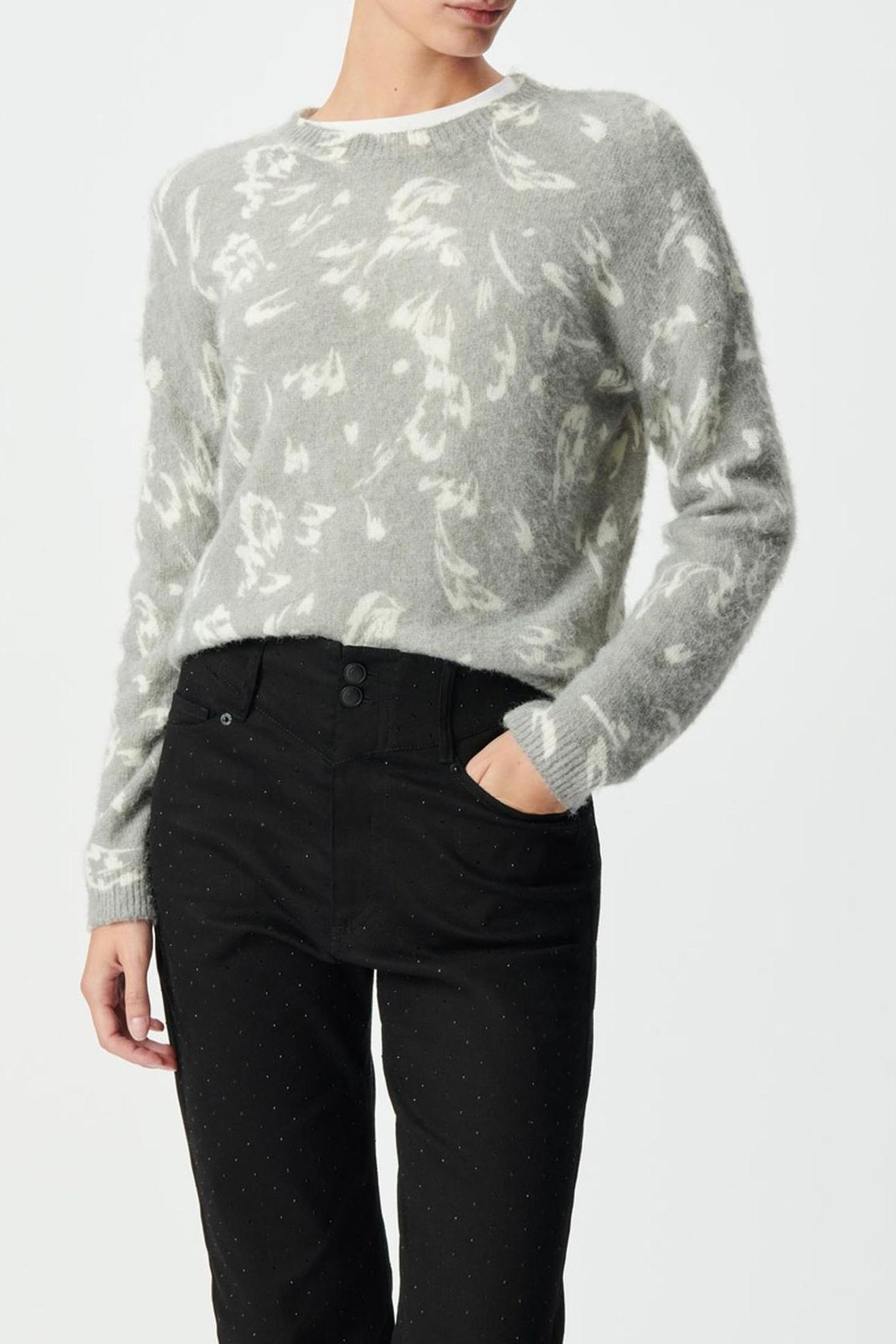 GREY WINTER SWEATER WITH ECRU TACHIST PRINT 1