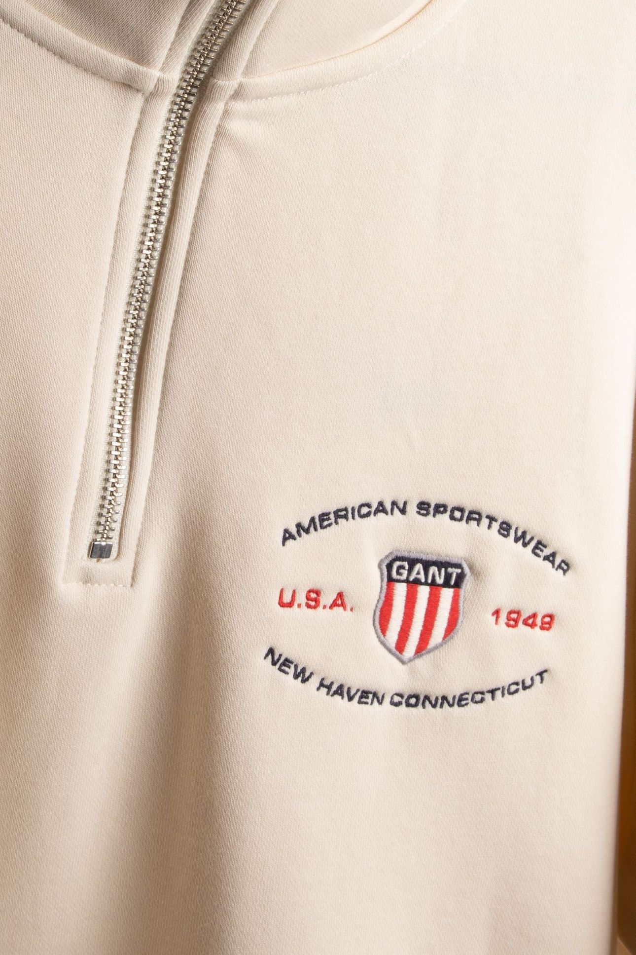 GRAPHIC HALF ZIP CREAMED WHITE 4