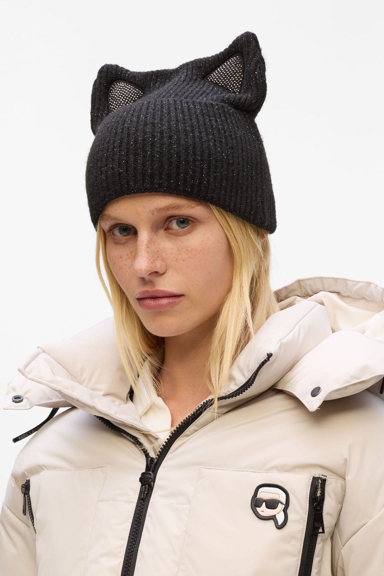 ESSENTIAL CHOUP BEANIE BLACK 1