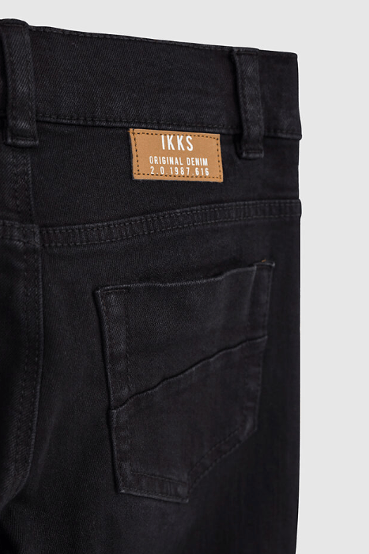 BOYS’ SLIM BLACK TROUSERS 4