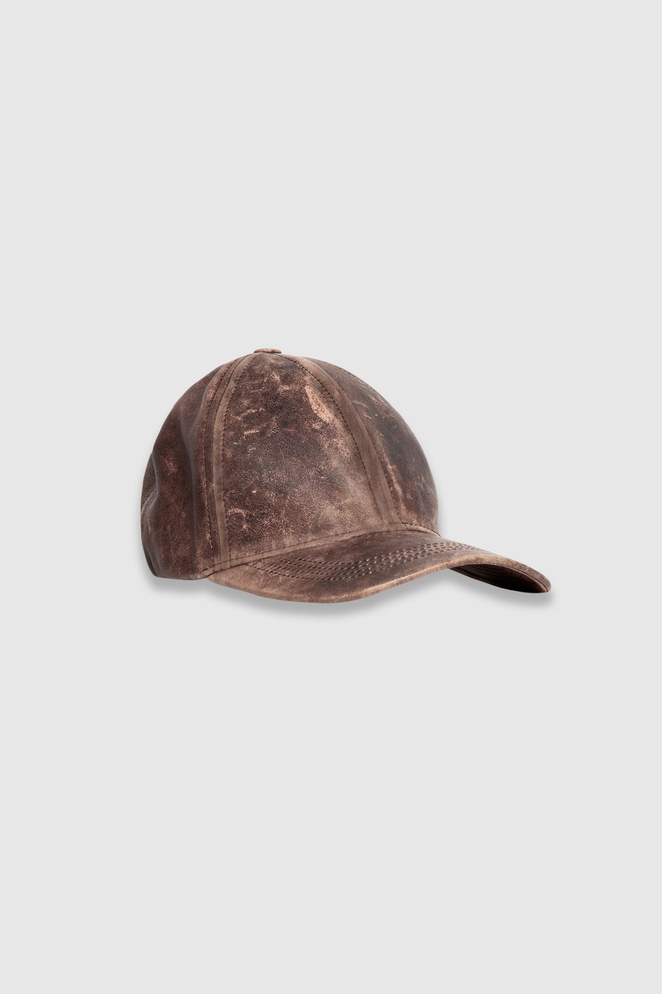BROWN LEATHER CAP WITH PATINA 2