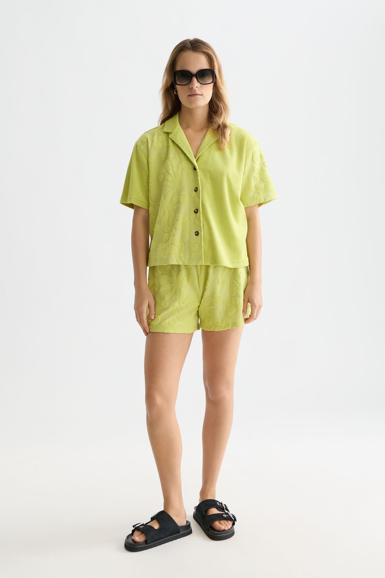 TOWELLING SHORTS GREEN OASIS 3