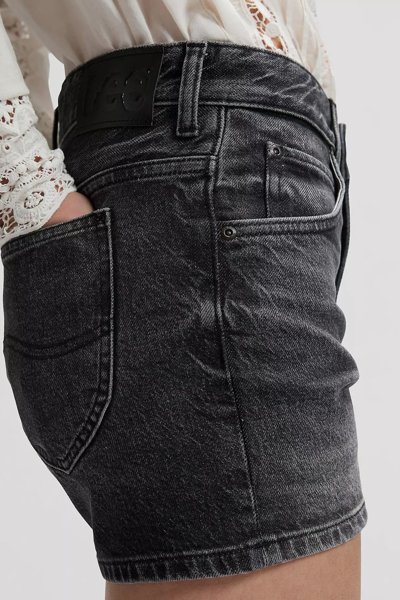 RIDER SHORT 3IN BET ON BLACK STRAIGHT DENIM BLACK 5