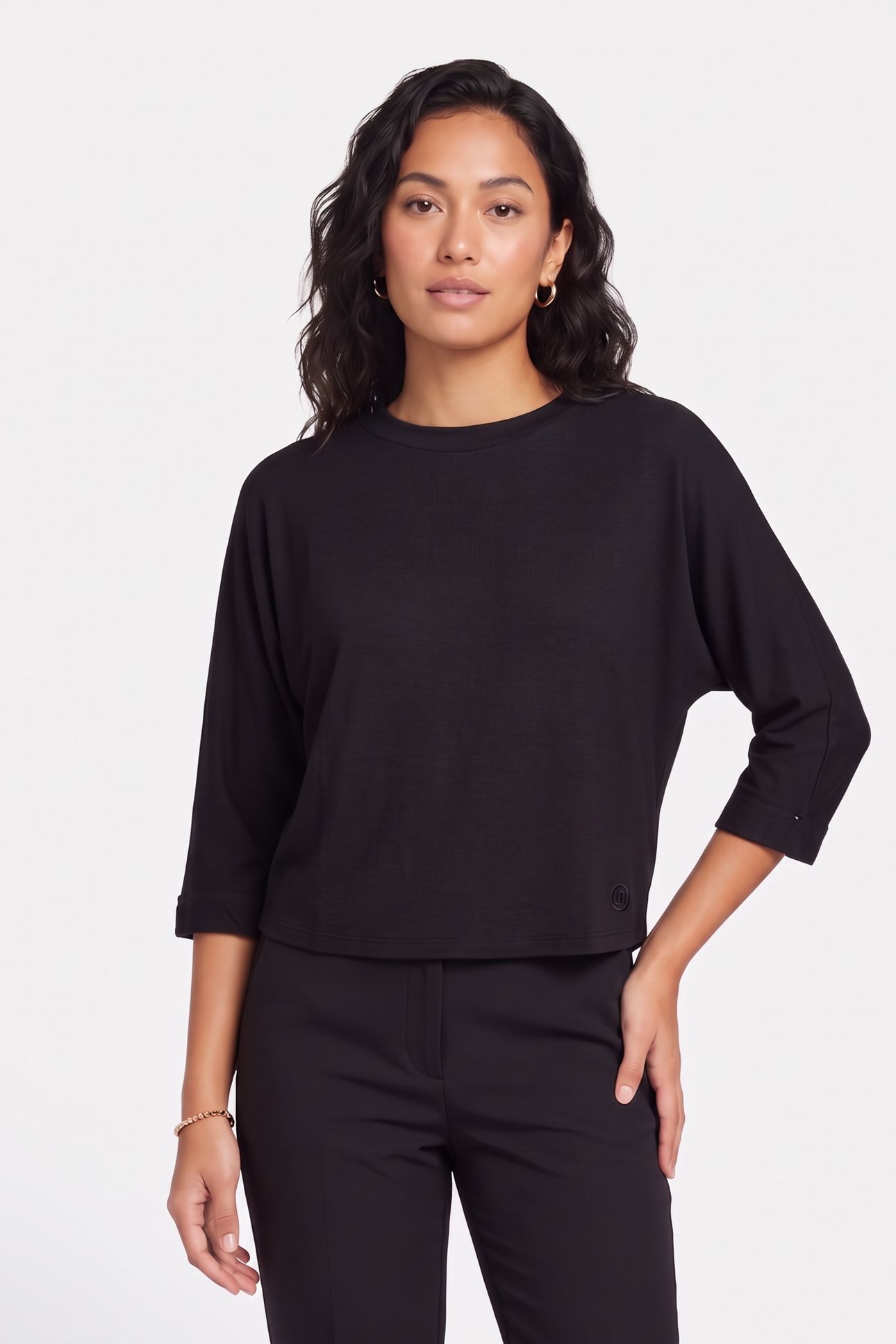 LESLIE TOP BLACK 1