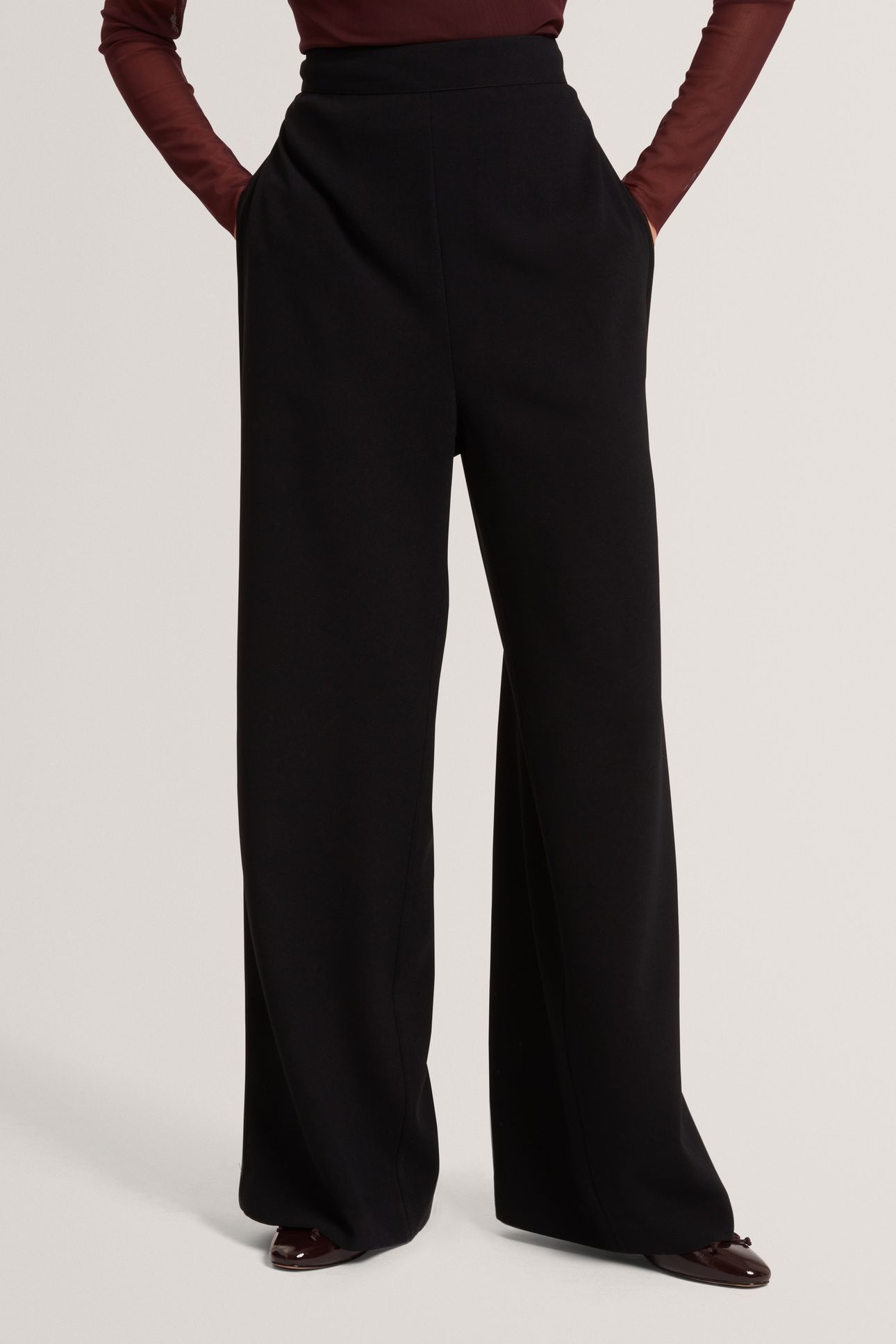 PIPING DETAIL WIDE LEG CREPE TROUSER BLACK 1
