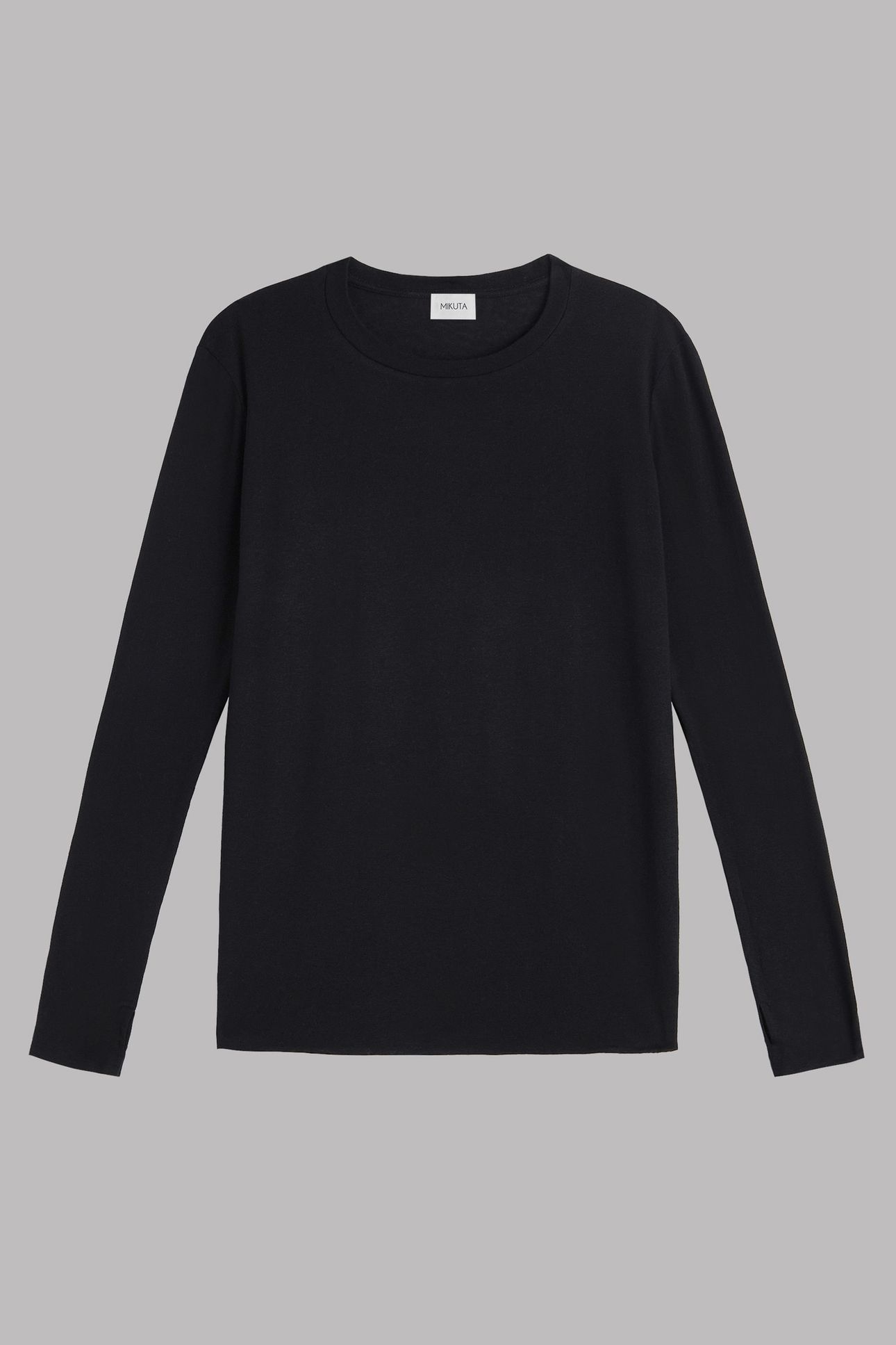 THE BLACK SOFT LONGSLEEVE 2