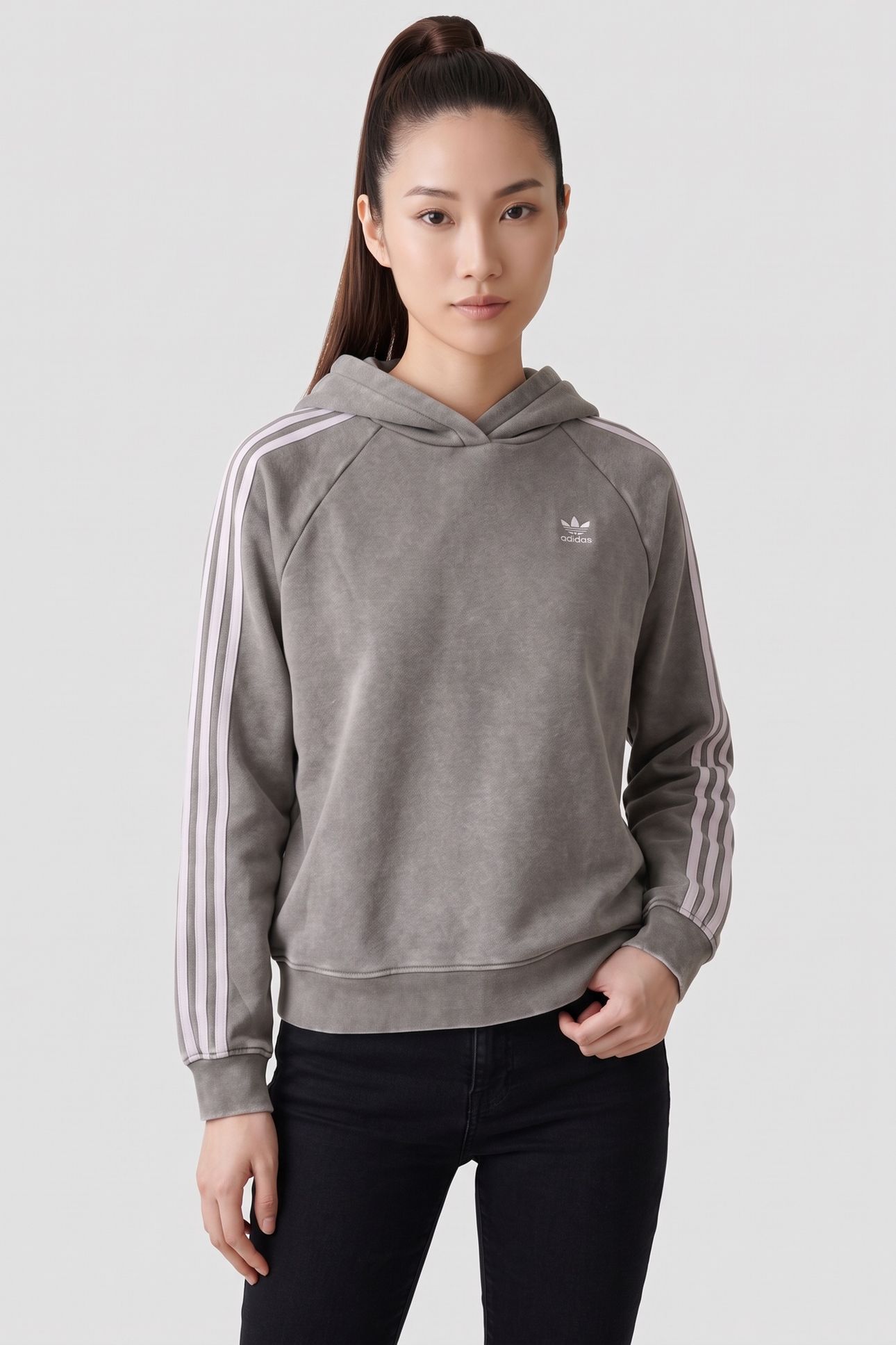 WASH HOODIE GREY THREE 1