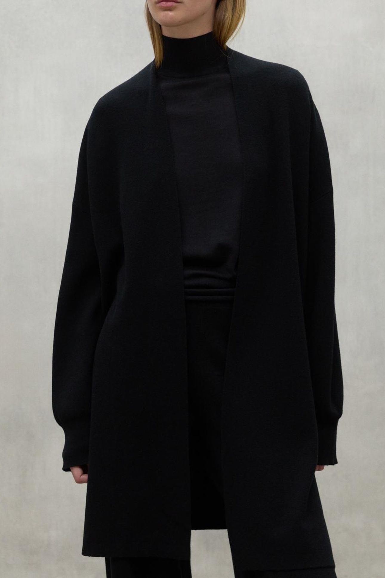 ARECAALF KNIT BLACK 1