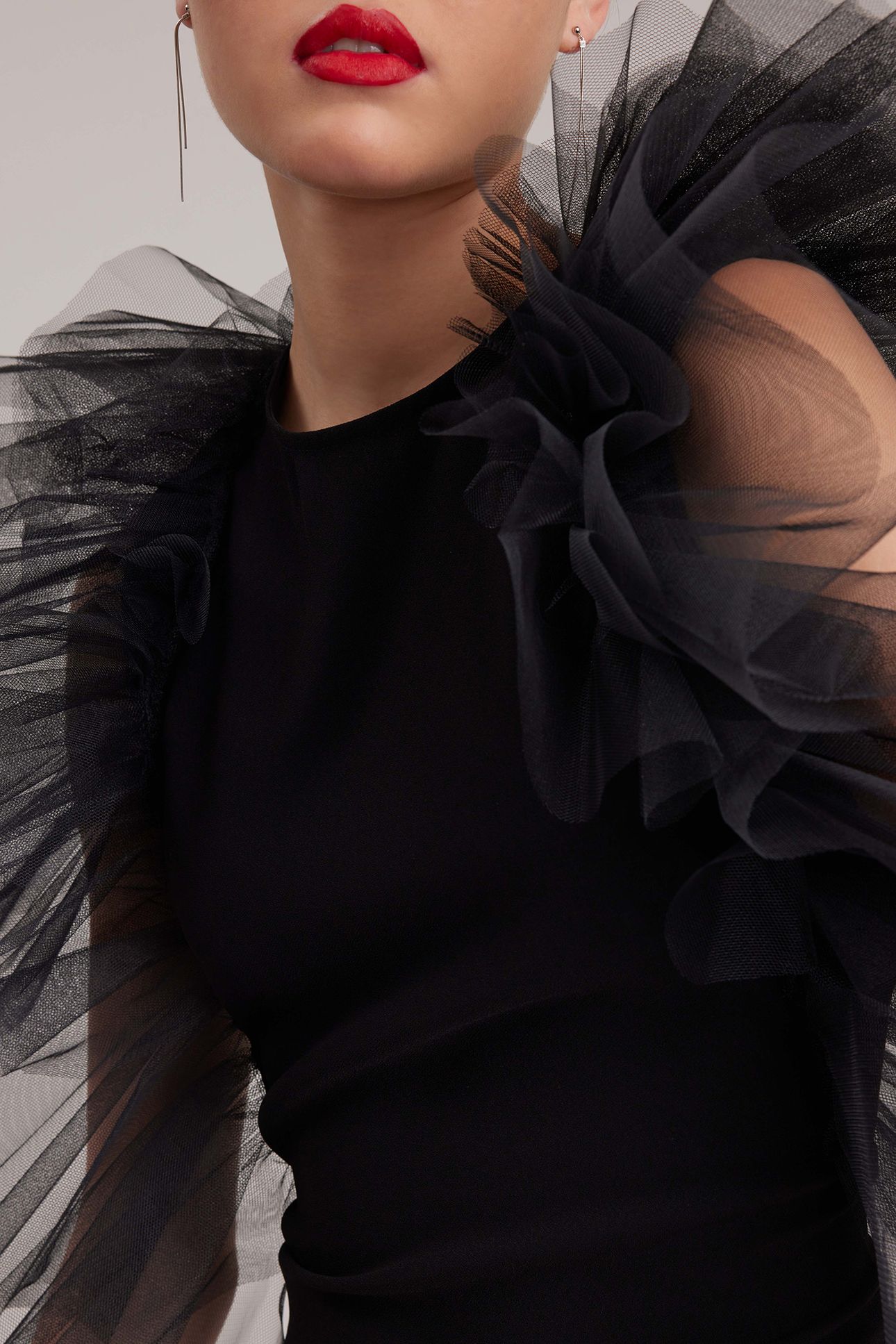 LOUISY BLACK 4
