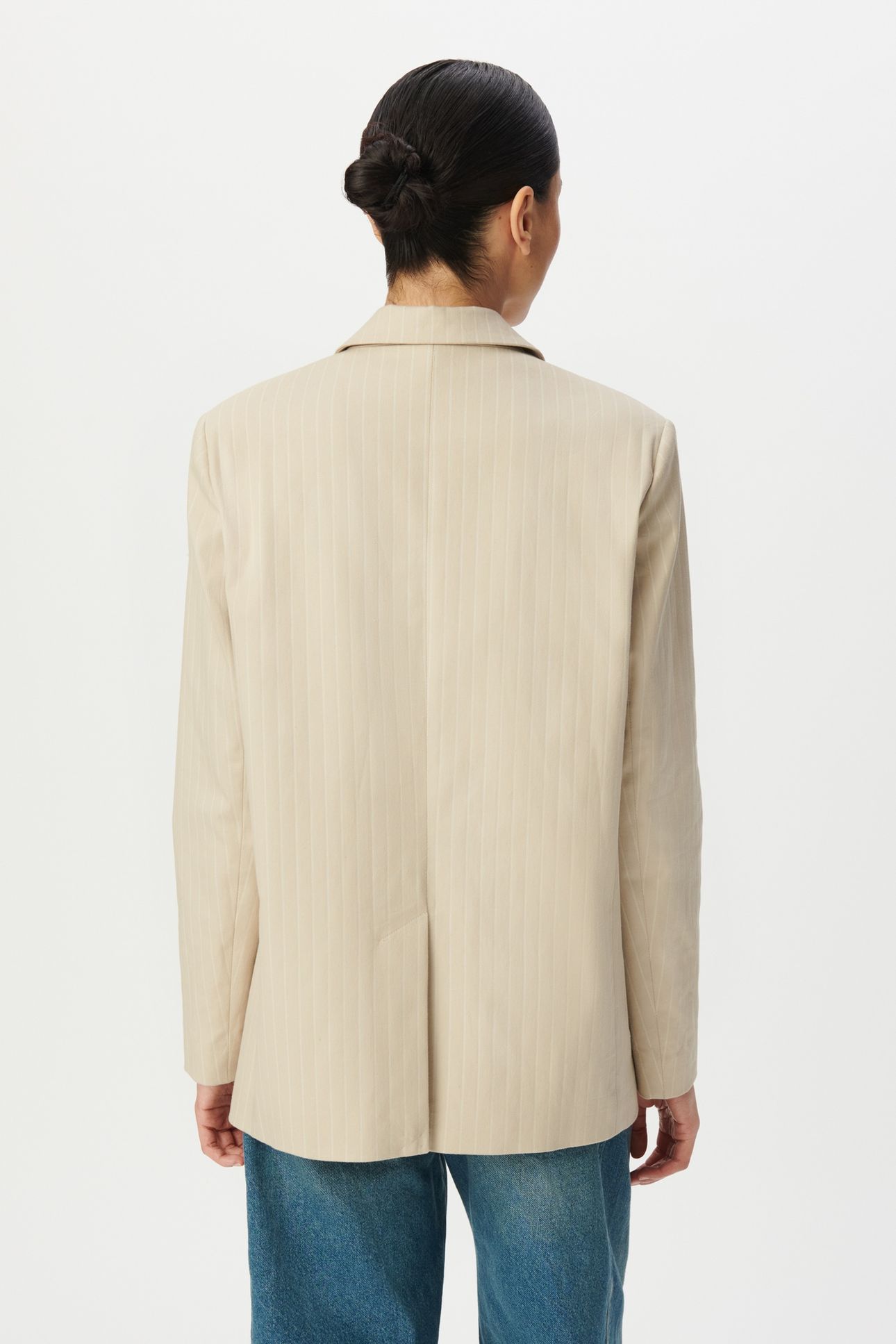 BEIGE PINSTRIPE SUIT JACKET 2
