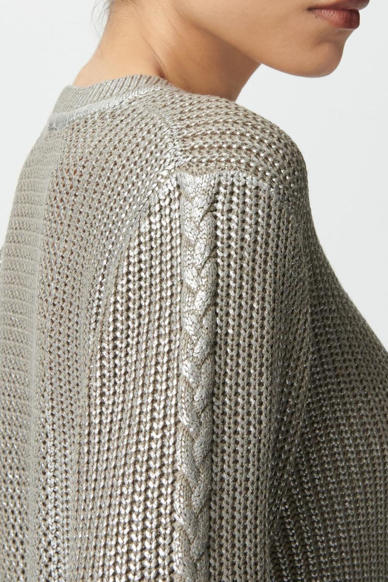 BEIGE SILVER-COATED DECORATIVE KNIT SWEATER 6