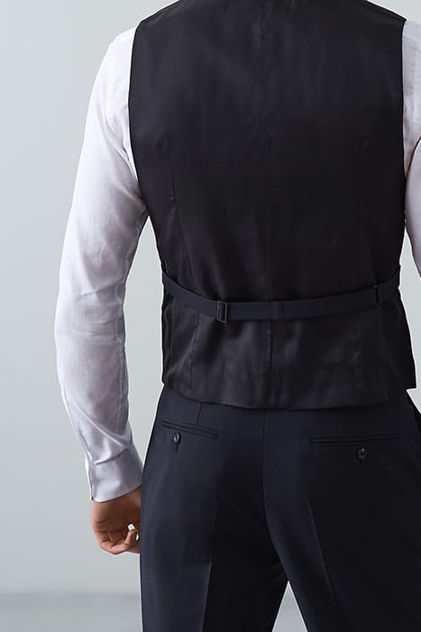 BELIEF W-MIXER WAISTCOAT NAVY 4