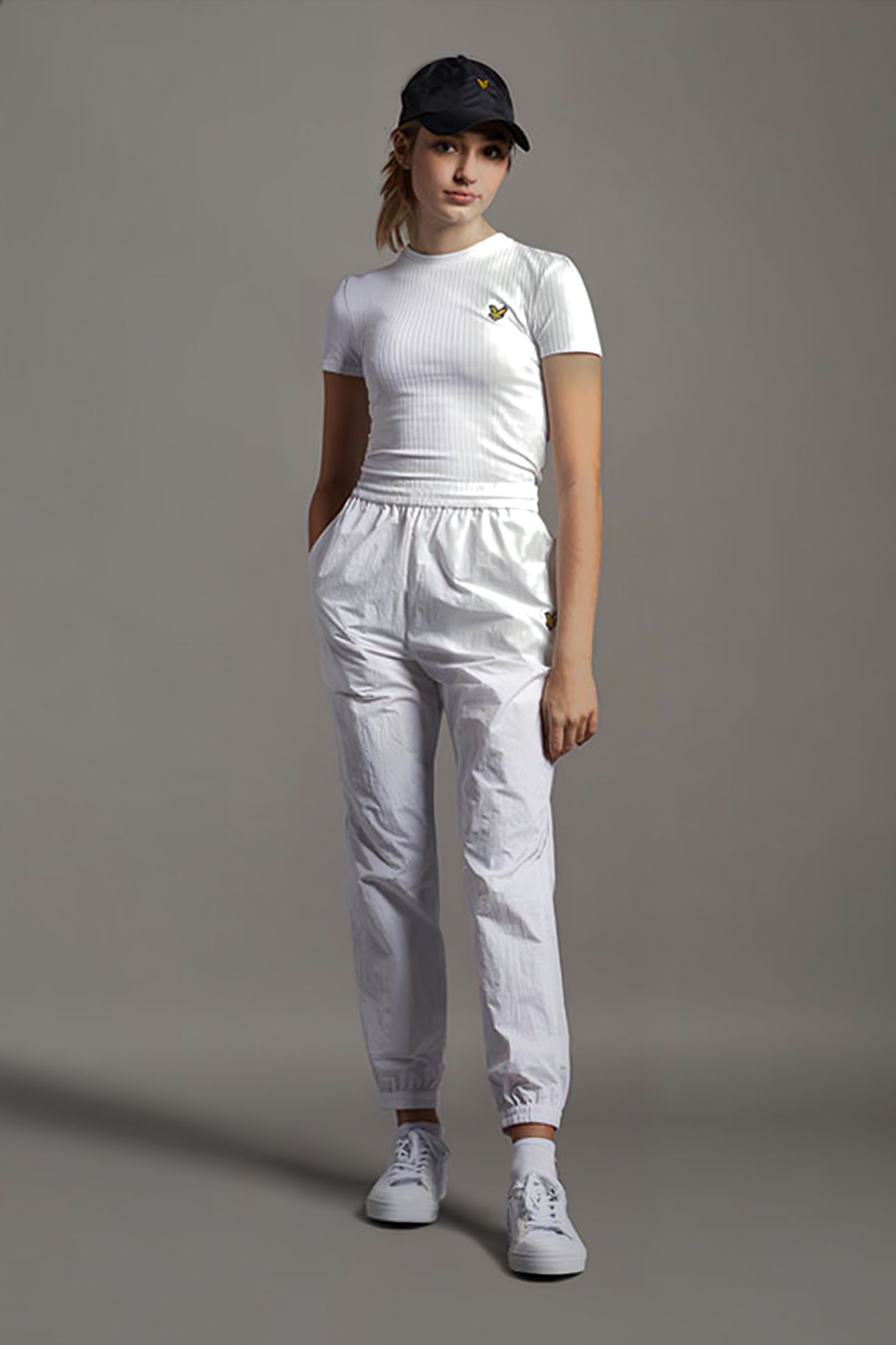 TRACKPANT WHITE 2