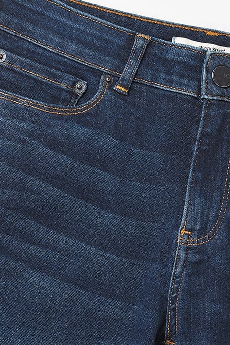STRAIGHT JEANS 6