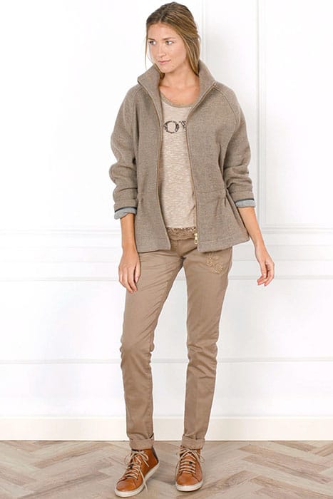 COAT RAGLAN SLEEVE 2