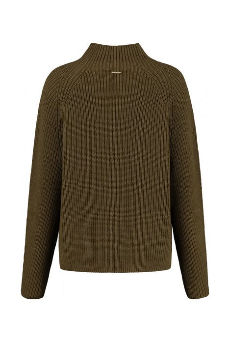 NILA KNIT GOLDEN GROUNDS 2