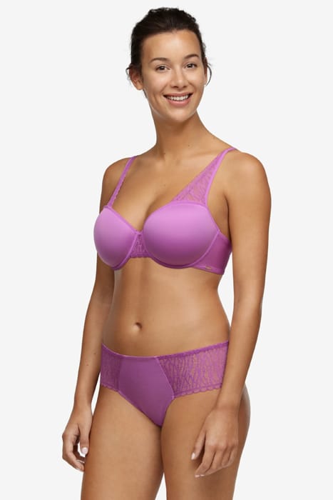 CO BRA TSHIRT COVERING MEMORY IRONIC LISERON 2