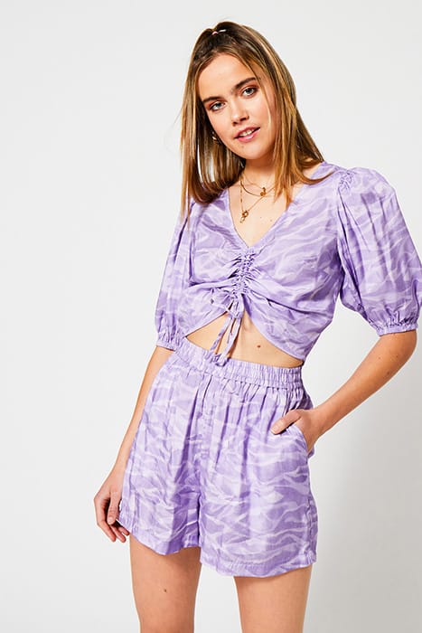 IVY LILAC 2