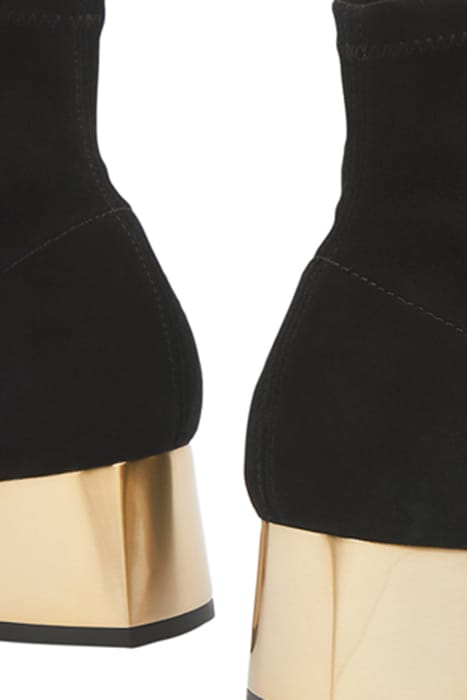 GRACE BLACK 4