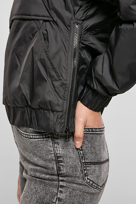 LADIES PANEL PADDED PULL OVER JACKET BLACK 7