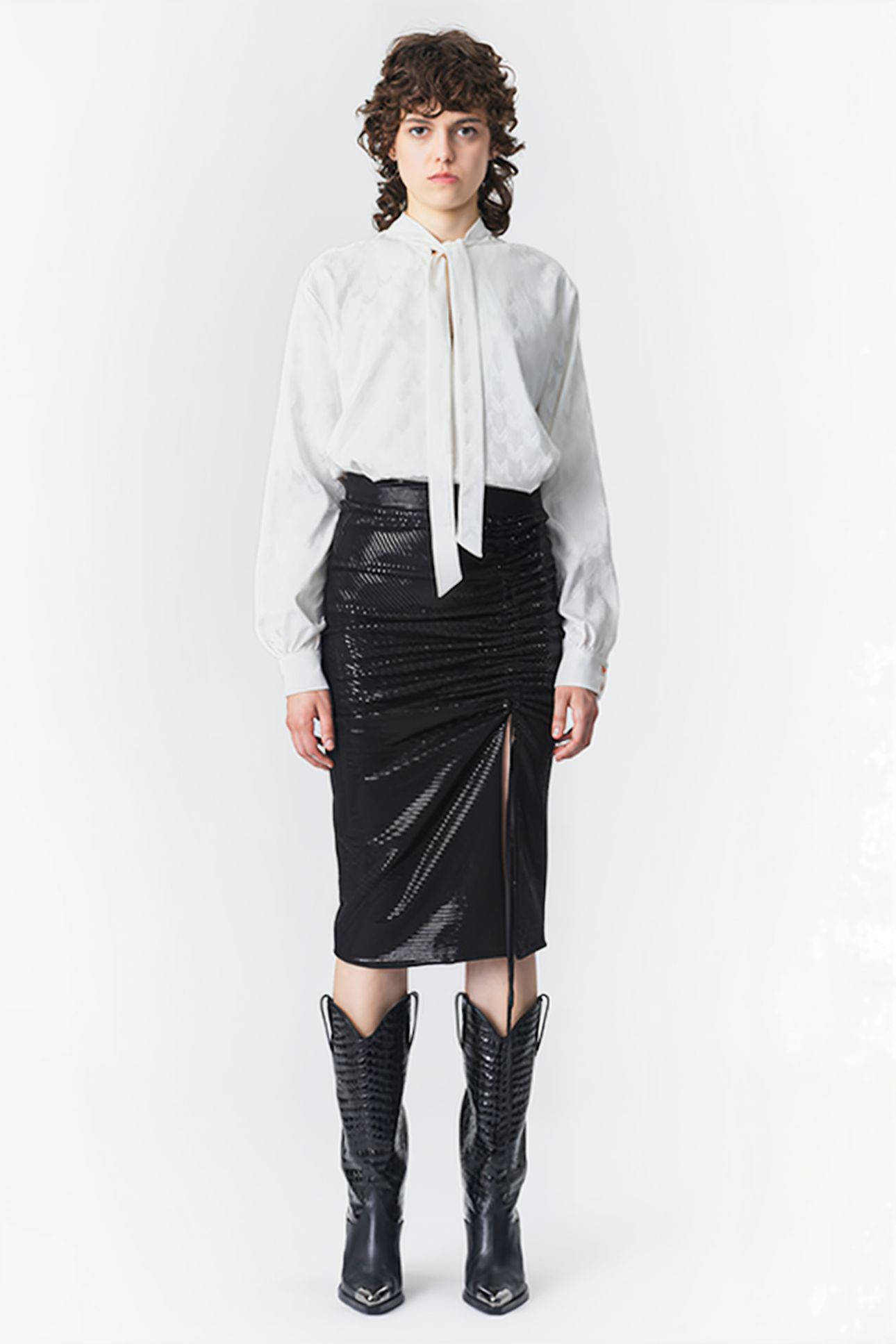 SEQUIN GATHERED SKIRT BLACK 1
