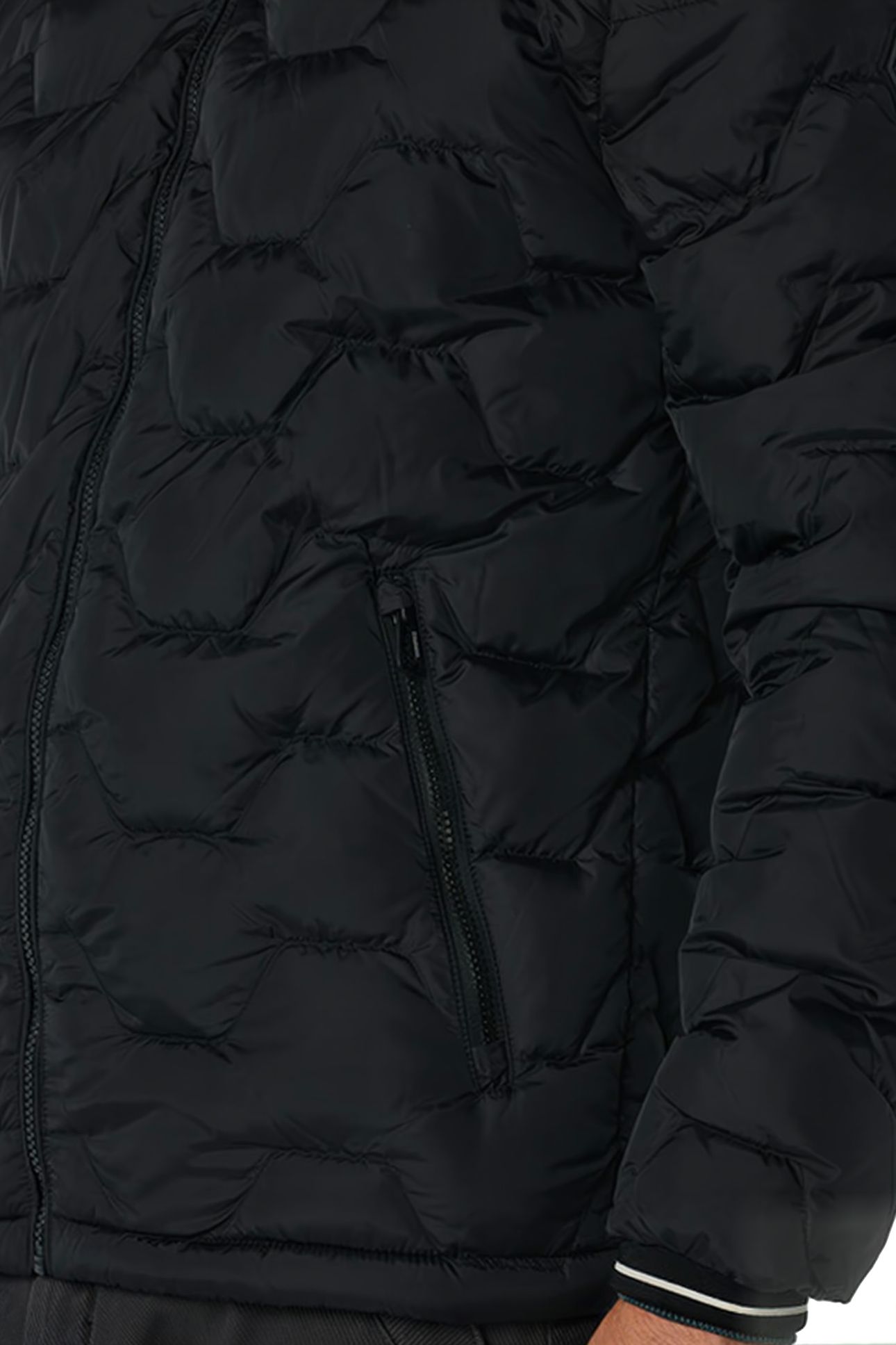 JACKET SHORT FIT PADDED BLACK 5
