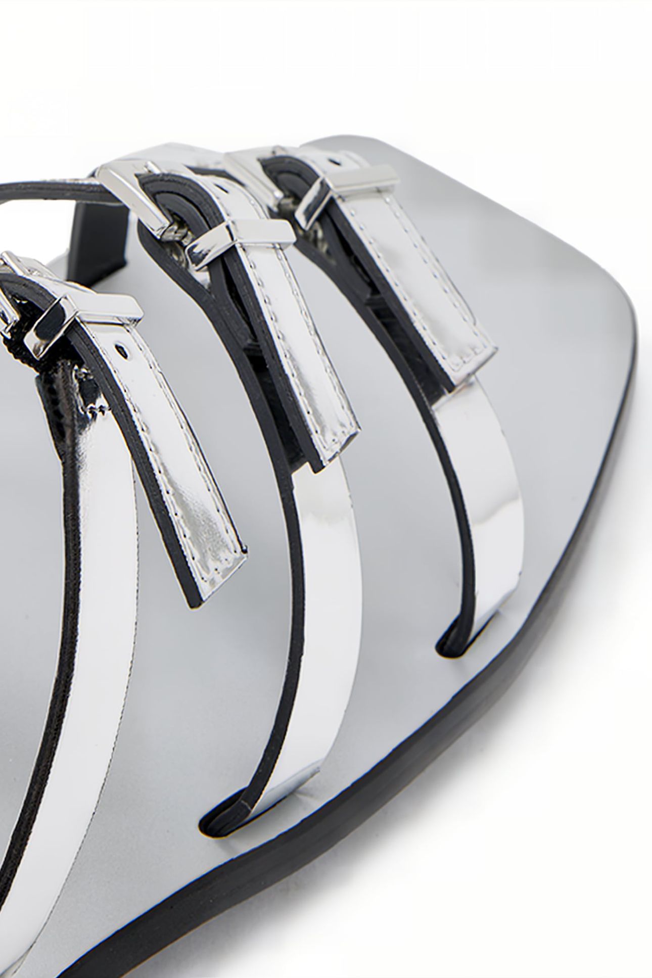 LORE SANDAL MIRROR SILVER 7