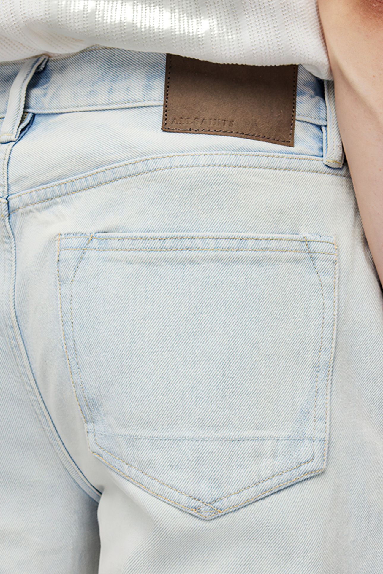 CURTIS BLEACHED INDIGO 5