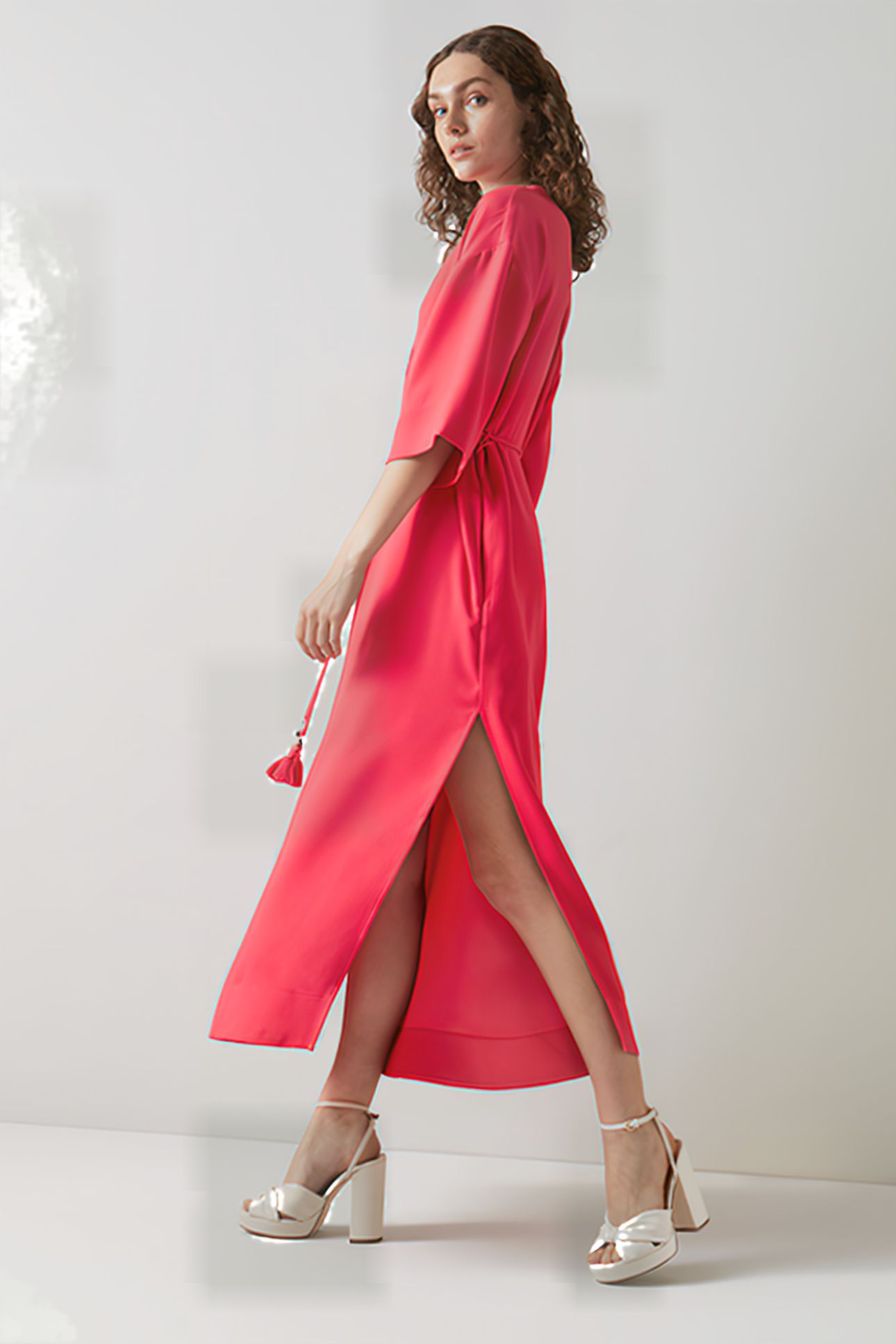 CAPRII MIDI DRESS RED 4