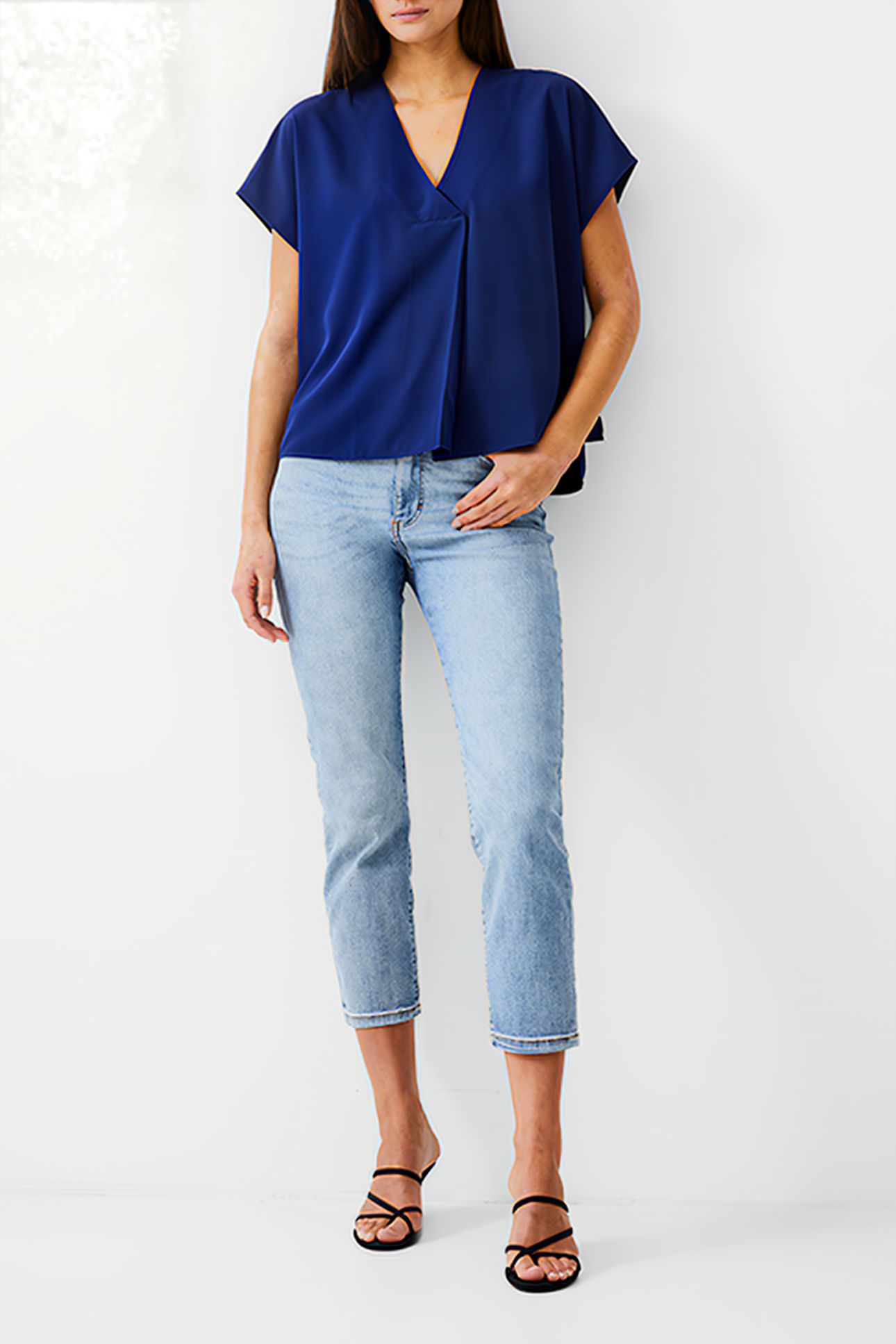 VEE BOXY CREPE LIGHT TOP DK NAVY 2
